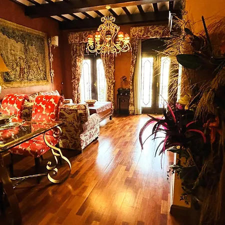 Plaza San Francisco Luxury Apartment *